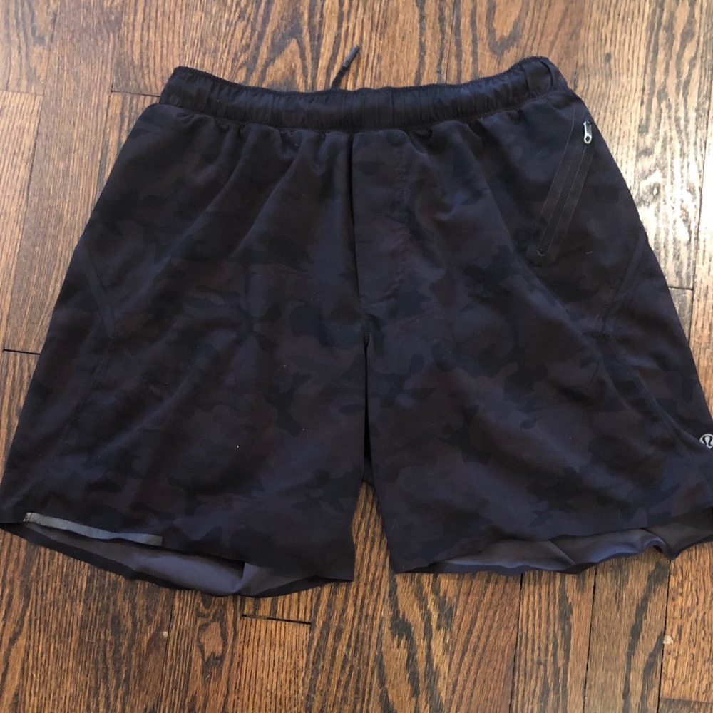 Lululemon Surge shorts (RARE)